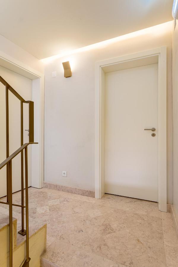 Joivy Flats Next To Rossio Square And Main Attractions Appartement Lissabon