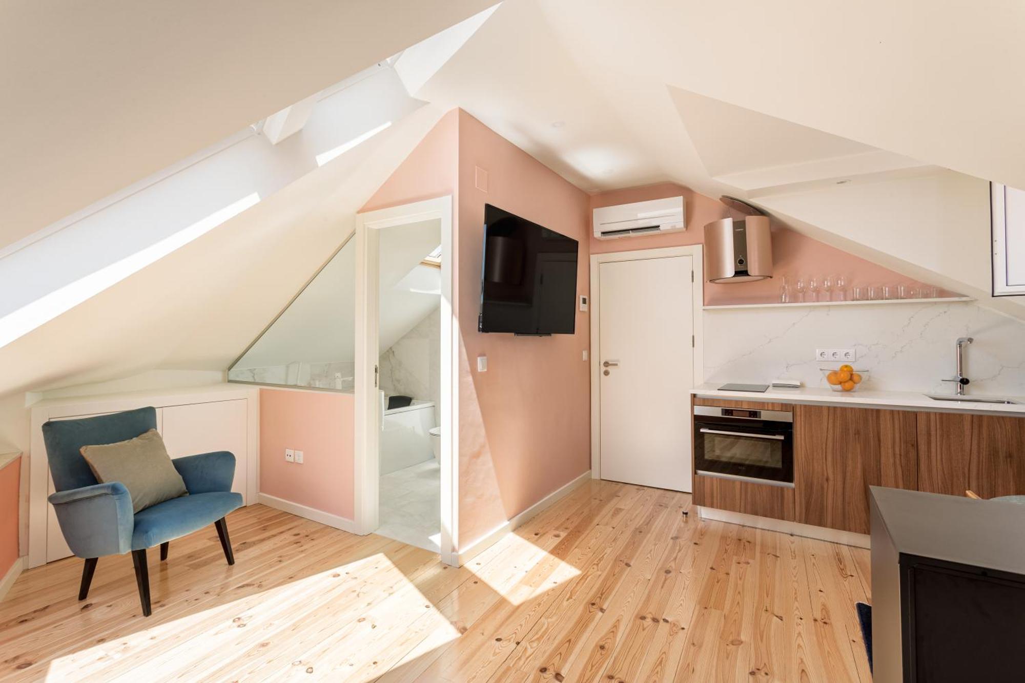 Joivy Flats Next To Rossio Square And Main Attractions * Lissabon